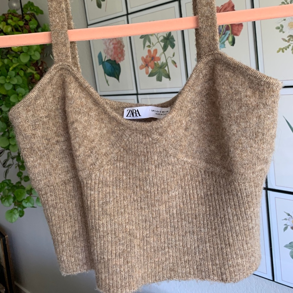 Zara Knit Crop Top Sz S- Sold Out Influencer Fave!